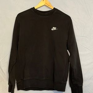 Men’s Nike crewneck medium sweatshirt